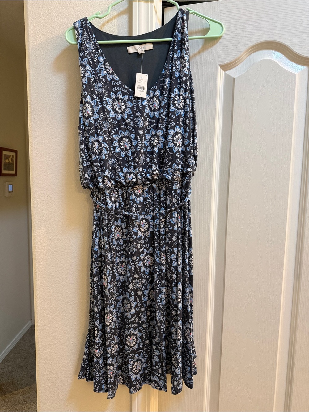 LOFT Navy Floral Elastic-Waist Sleeveless Dress